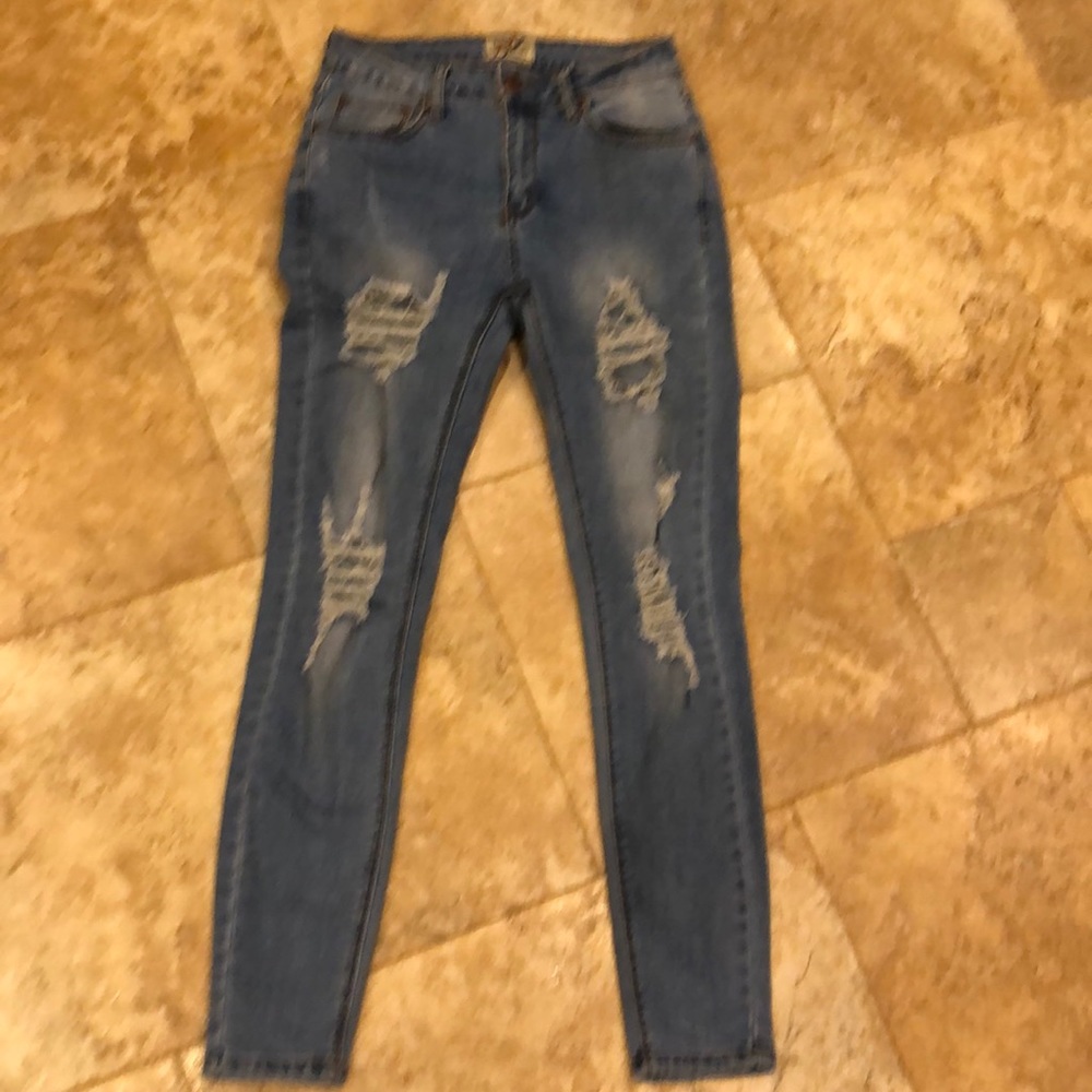 Jeans - Picture 1 of 4